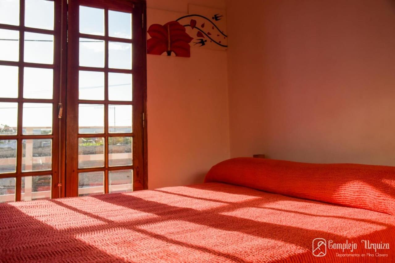 Complejo Urquiza Departamentos Apartment Mina Clavero Exterior photo